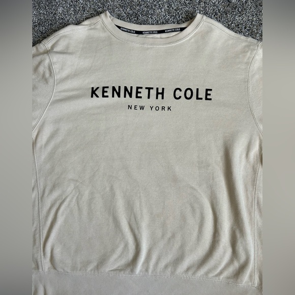 Kenneth Cole Men’s Oversized Tan and Black Sweatshirt Size Large - Picture 2 of 7